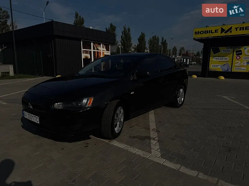 Mitsubishi Lancer