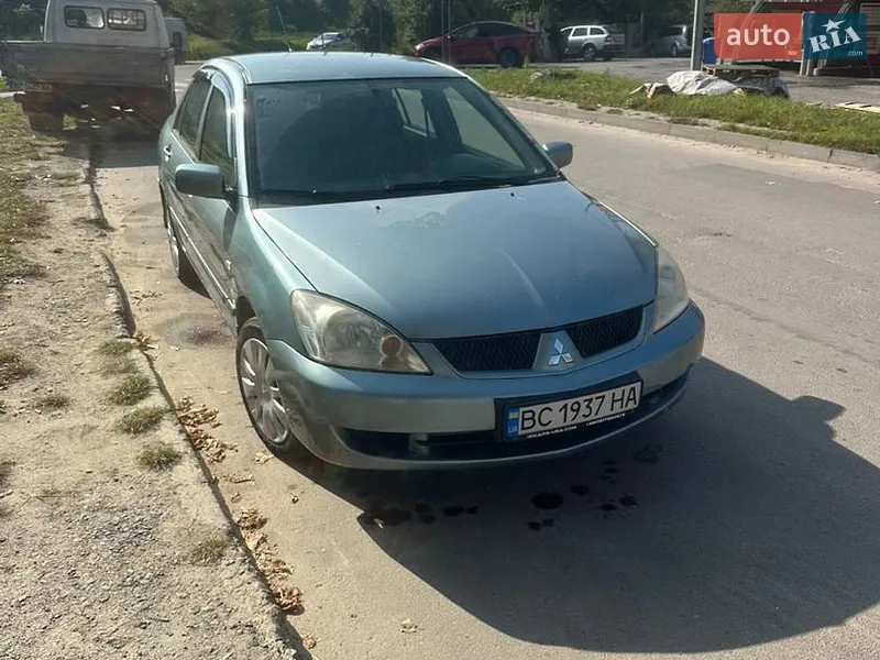 Mitsubishi Lancer