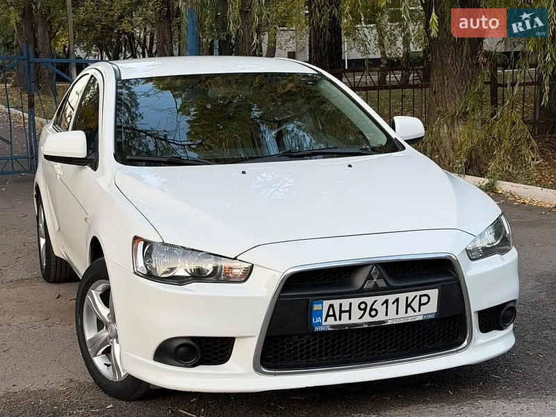 Mitsubishi Lancer