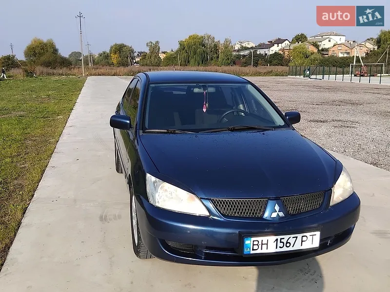 Mitsubishi Lancer