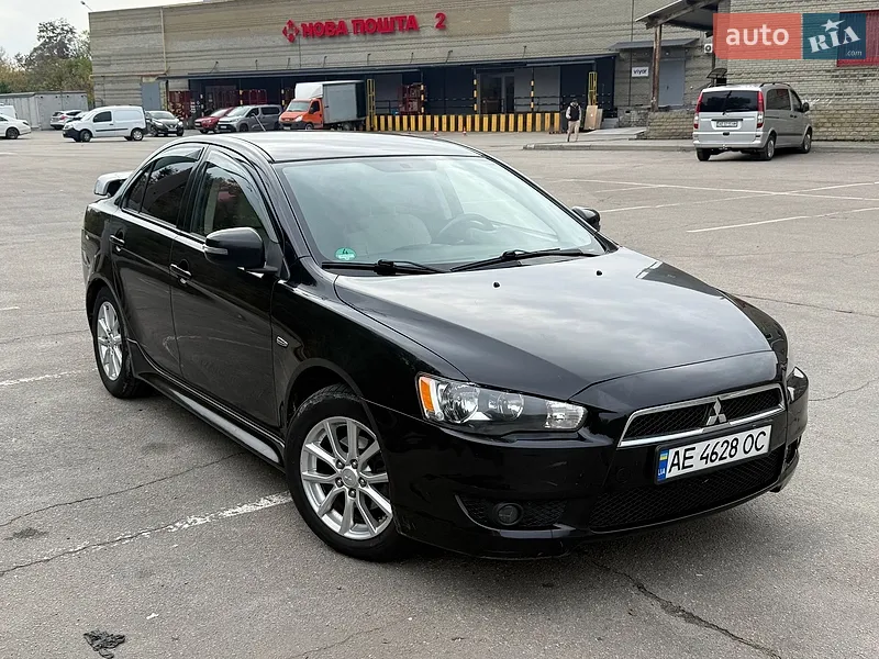 Mitsubishi Lancer