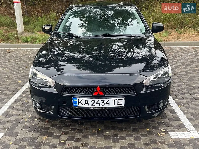 Mitsubishi Lancer