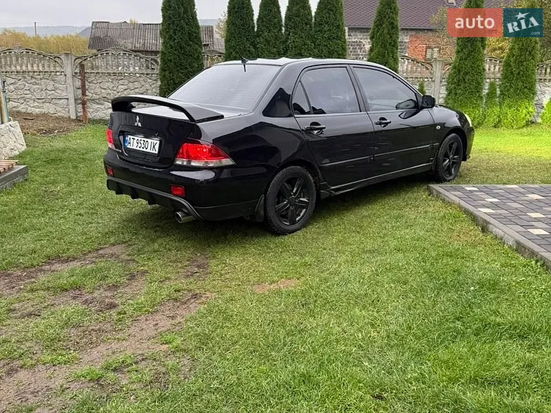 Mitsubishi Lancer