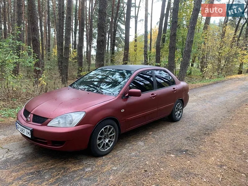 Mitsubishi Lancer