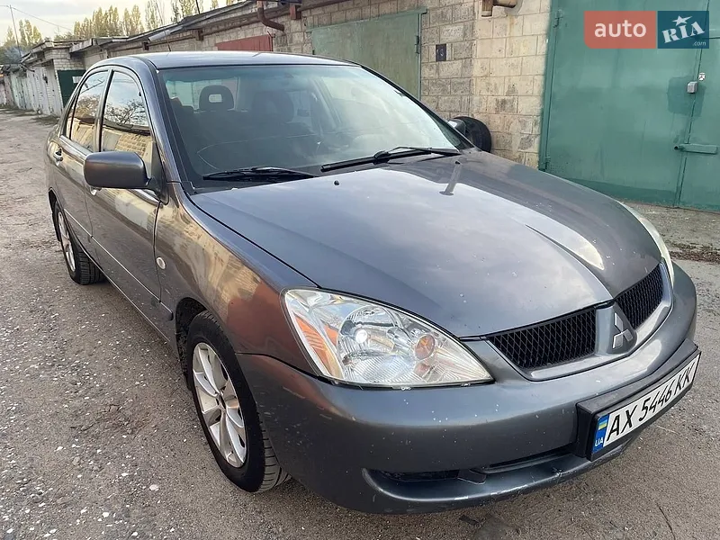 Mitsubishi Lancer