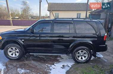 Mitsubishi Montero  2005