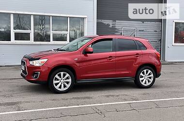 Mitsubishi Outlander Sport 2.4 2015