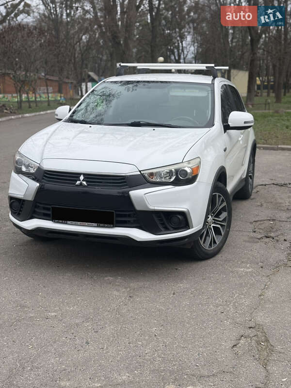 Mitsubishi Outlander Sport