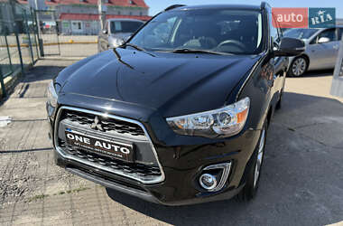 Mitsubishi Outlander Sport  2015