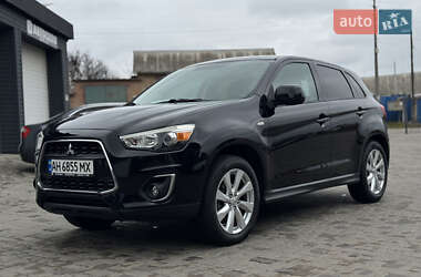 Mitsubishi Outlander Sport  2015