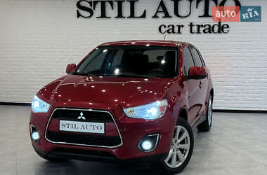 Mitsubishi Outlander Sport  2014