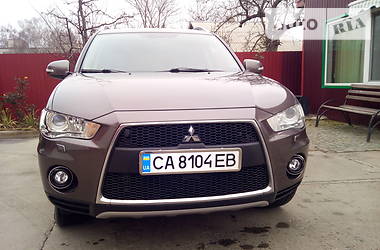 Mitsubishi Outlander XL Clear Tek 7мест 2010