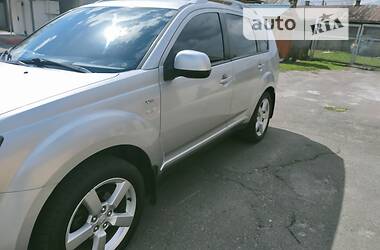 Mitsubishi Outlander XL  2007