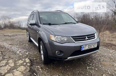 Mitsubishi Outlander XL  2009