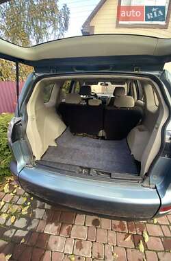 Mitsubishi Outlander XL  2008