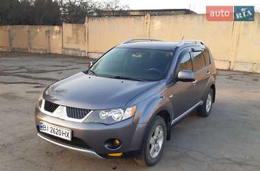 Mitsubishi Outlander XL  2008