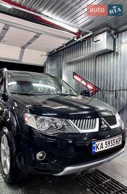 Mitsubishi Outlander XL  2007