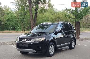 Mitsubishi Outlander XL 2008