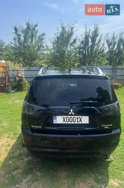 Mitsubishi Outlander XL  2008