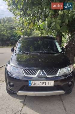 Mitsubishi Outlander XL  2009