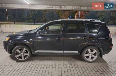 Mitsubishi Outlander XL  2007