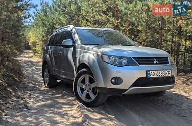 Mitsubishi Outlander XL  2007