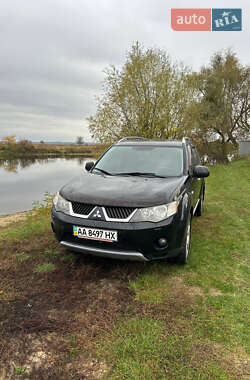 Mitsubishi Outlander XL 2008