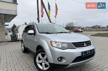 Mitsubishi Outlander XL  2008