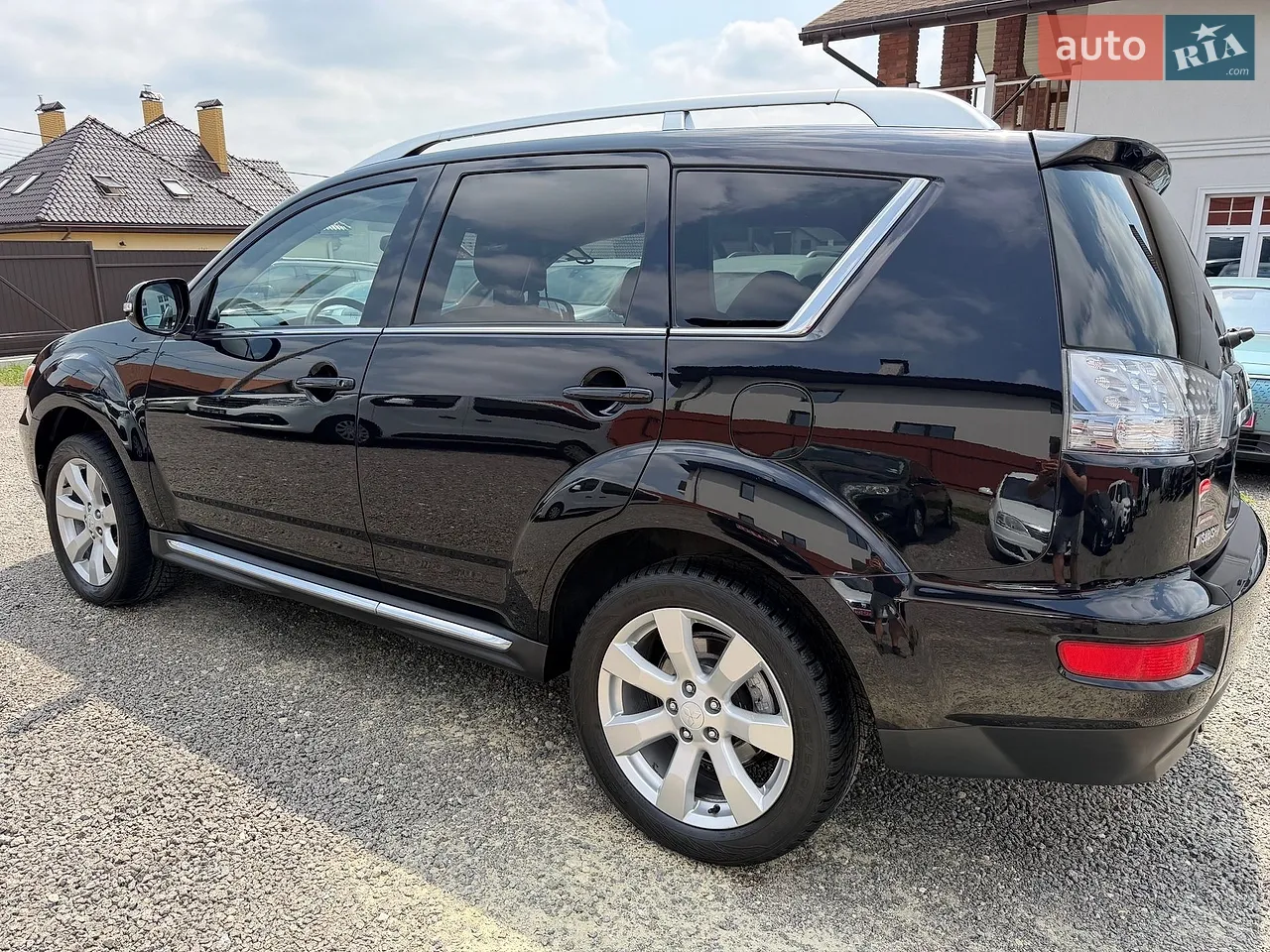 2011 Mitsubishi Outlander - мініатюра 3