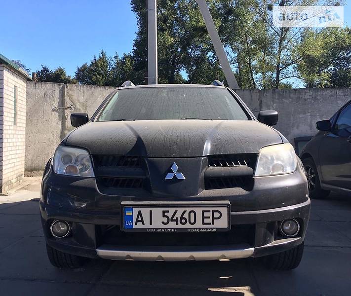 Mitsubishi Outlander 2008 года