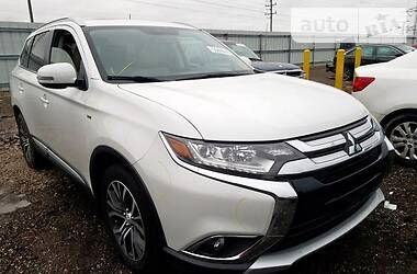 Mitsubishi Outlander GT 2016