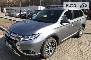 Mitsubishi Outlander SE 2018