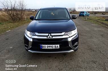 Mitsubishi Outlander SE 2015