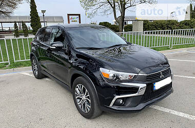 Mitsubishi Outlander Sport 2019