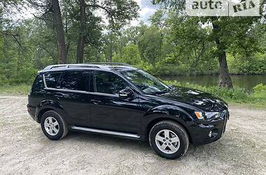 Mitsubishi Outlander 4WD 2010