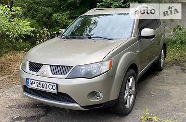 Mitsubishi Outlander  2008