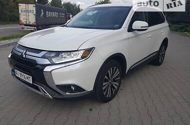 Mitsubishi Outlander Sel 2019