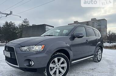 Mitsubishi Outlander  2010