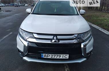 Mitsubishi Outlander SE 2017