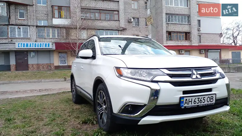 Mitsubishi Outlander