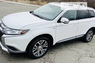 Mitsubishi Outlander GT 2017