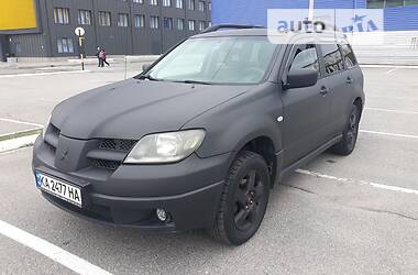 Mitsubishi Outlander  2003