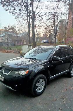 Mitsubishi Outlander  2008