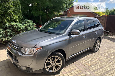 Mitsubishi Outlander SEL 2013