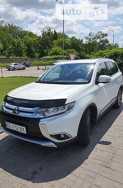 Mitsubishi Outlander GT 2017
