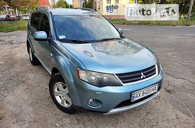 Mitsubishi Outlander  2008