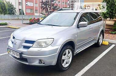 Mitsubishi Outlander  2006