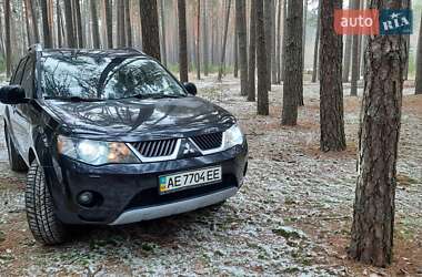 Mitsubishi Outlander  2008