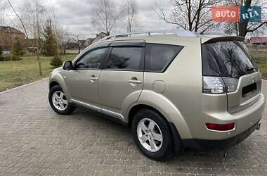 Mitsubishi Outlander  2008