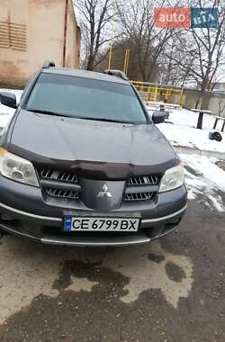 Mitsubishi Outlander  2005